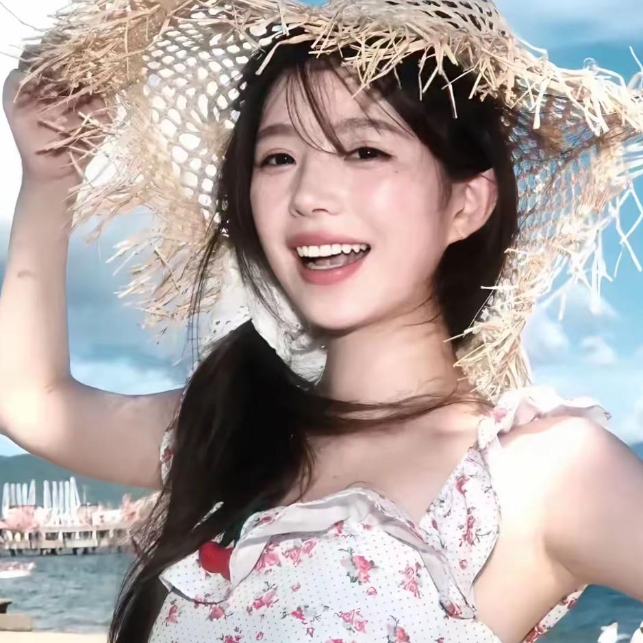 月月吃饱了