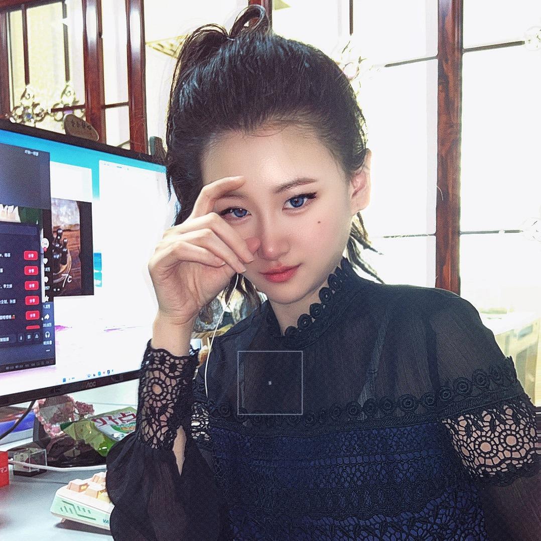 竹娅馨2442810