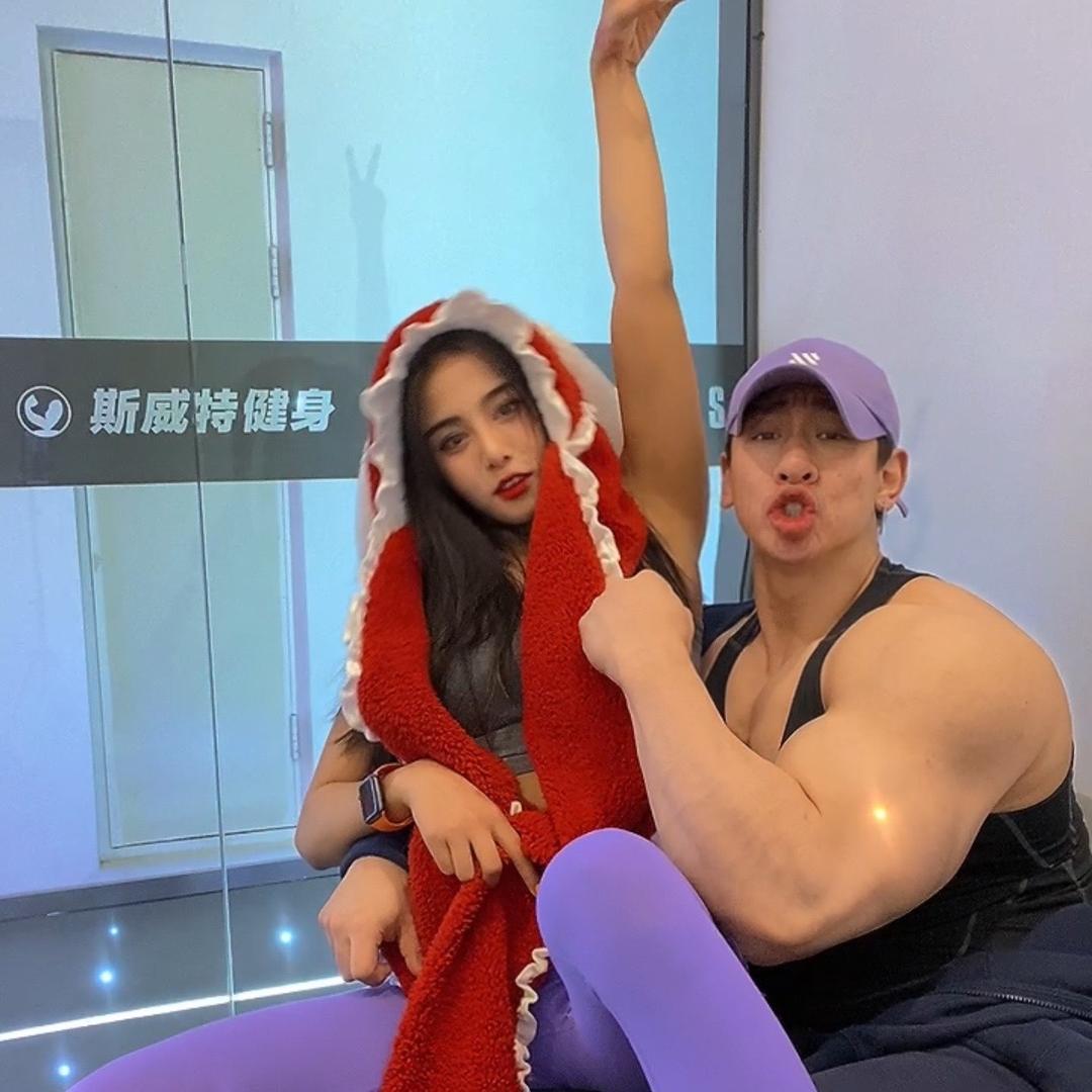 窝里横雪晴