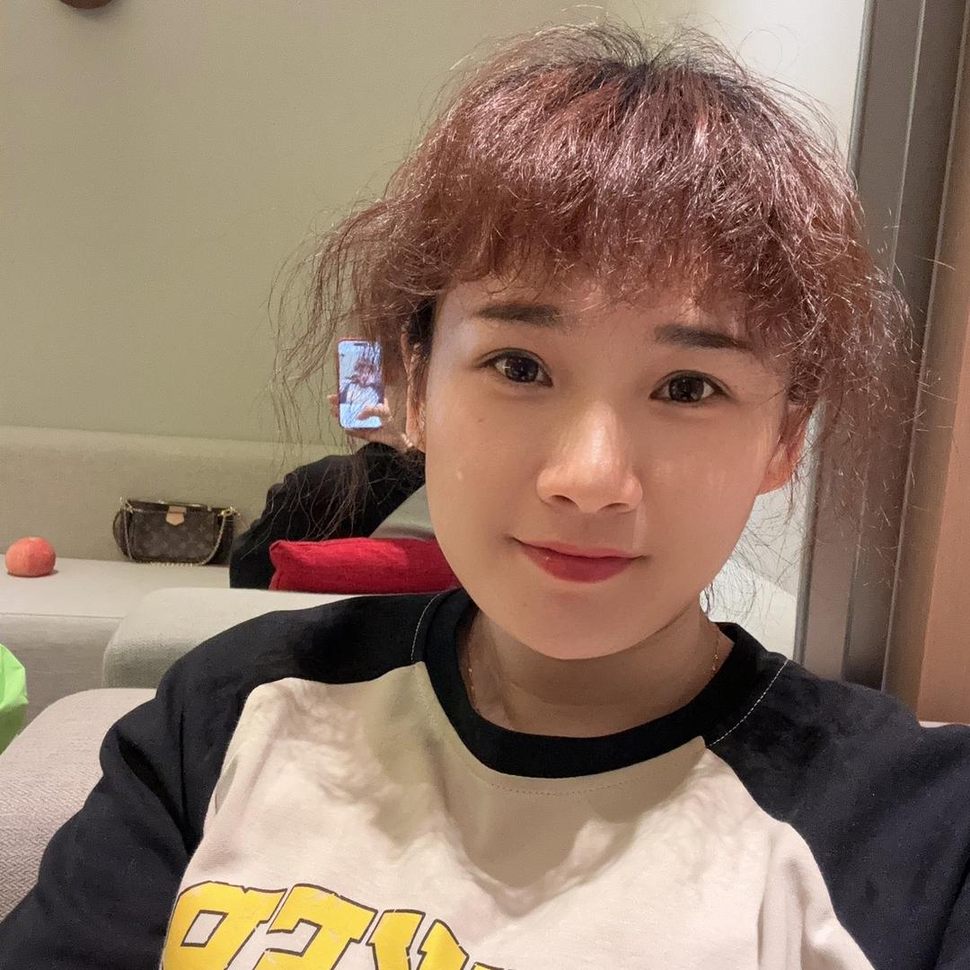 安  mmmm