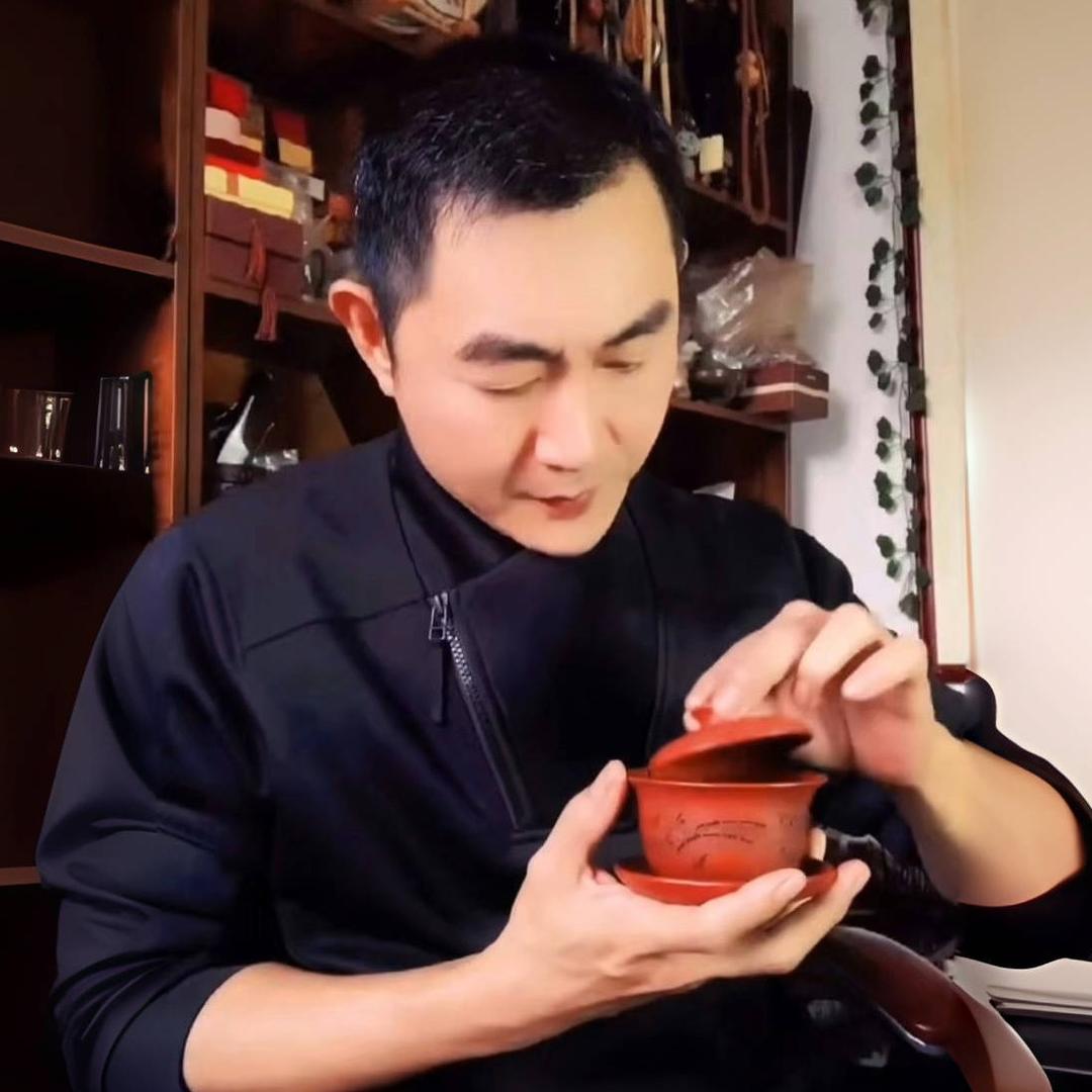 卖茶的大叔