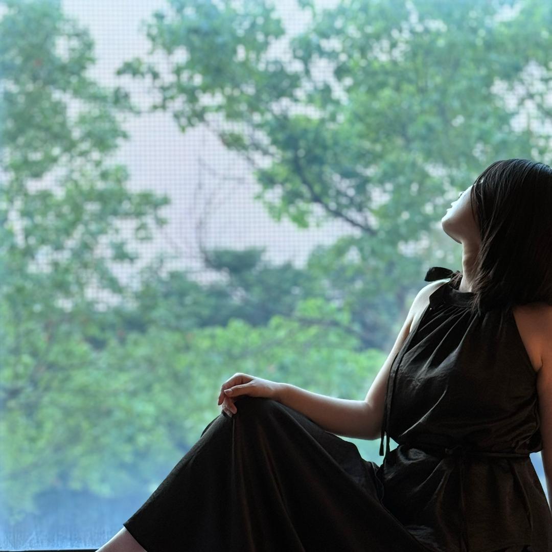 上海秦中云燕时尚服饰小铺