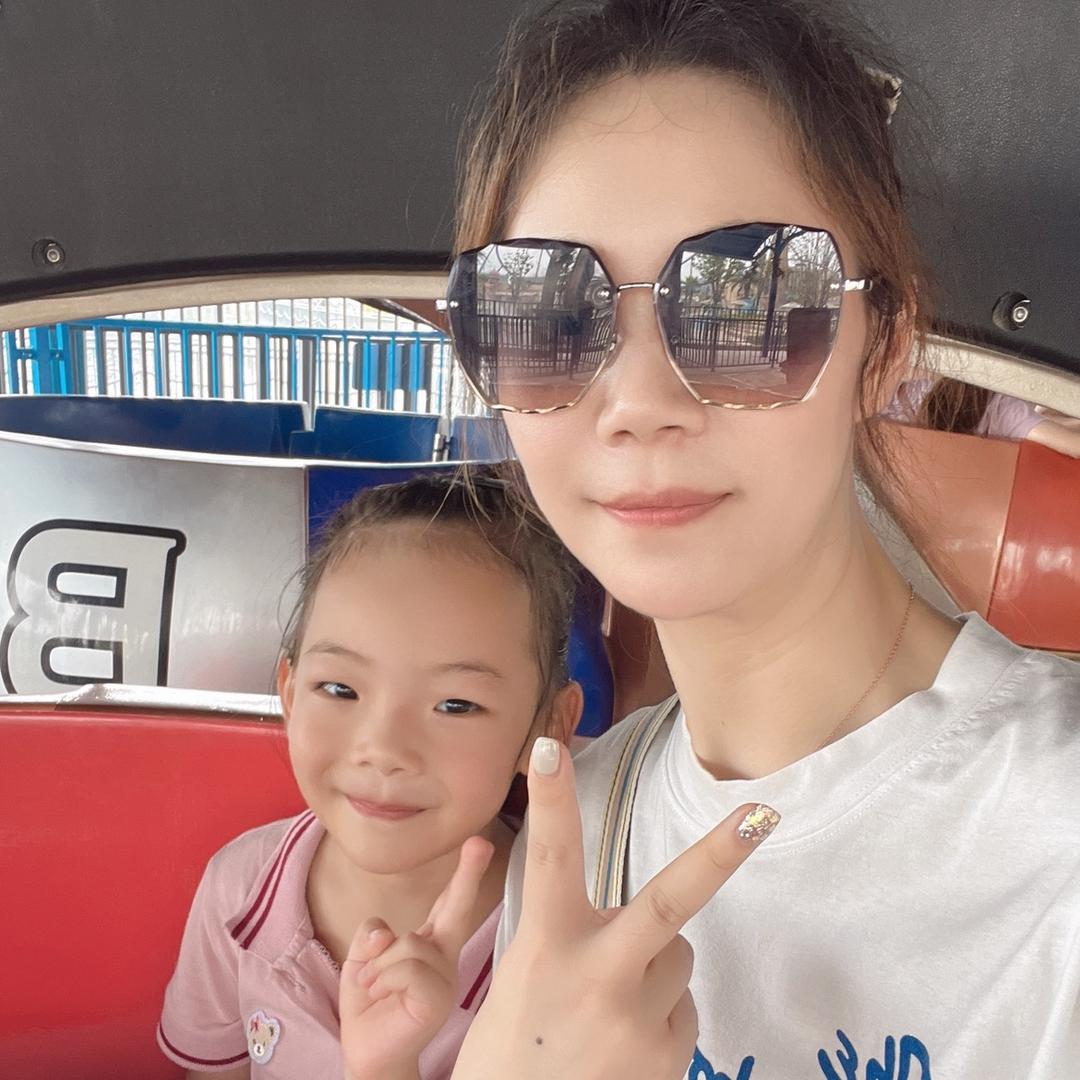 江小姐