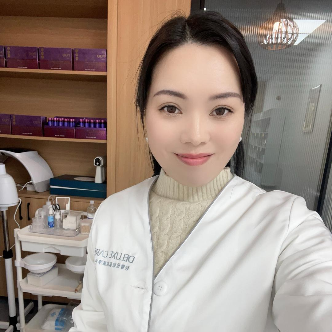 轻奢世家肌肤美学中心（中南樾府店）贝贝