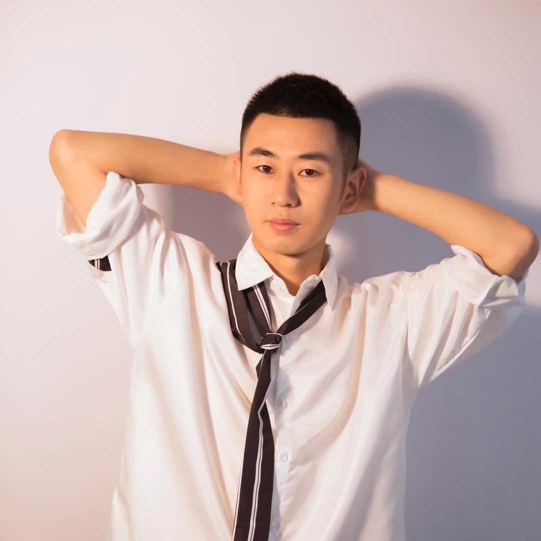 仟哥嘚吧嘚