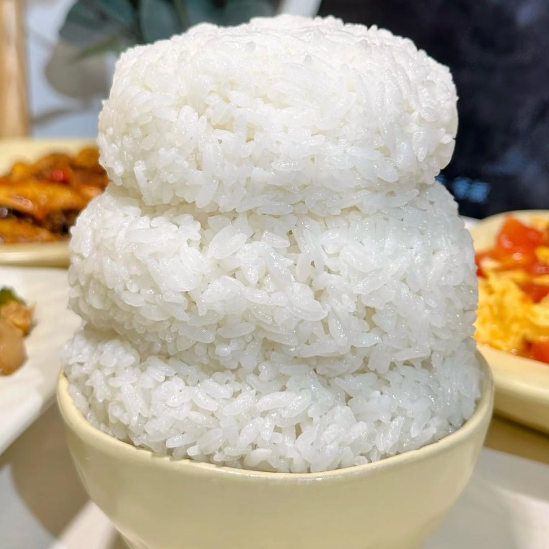 泪水打湿白米饭