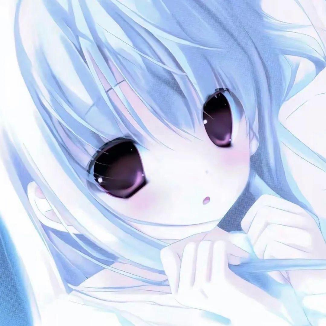 曼曼.