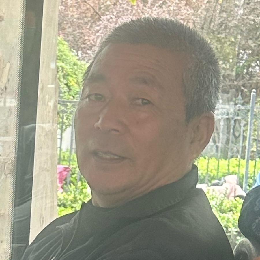 小 抠 门 儿
