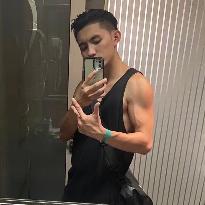 霹雳统仔爱调狗