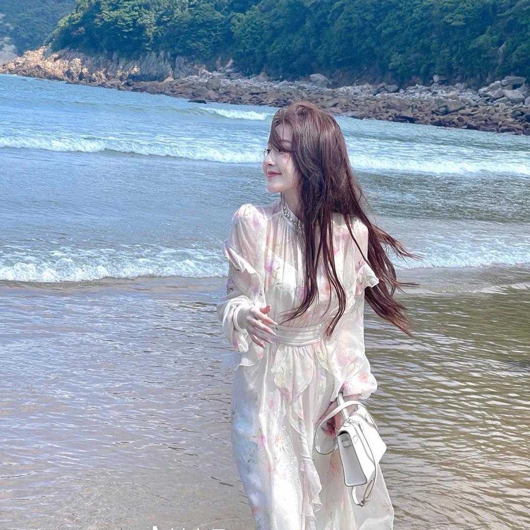 婷婷 is me