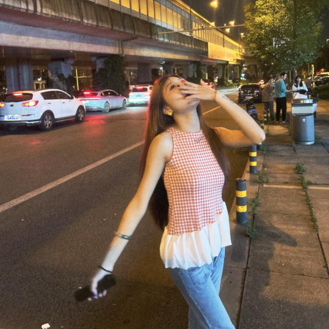 扎个丸子@
