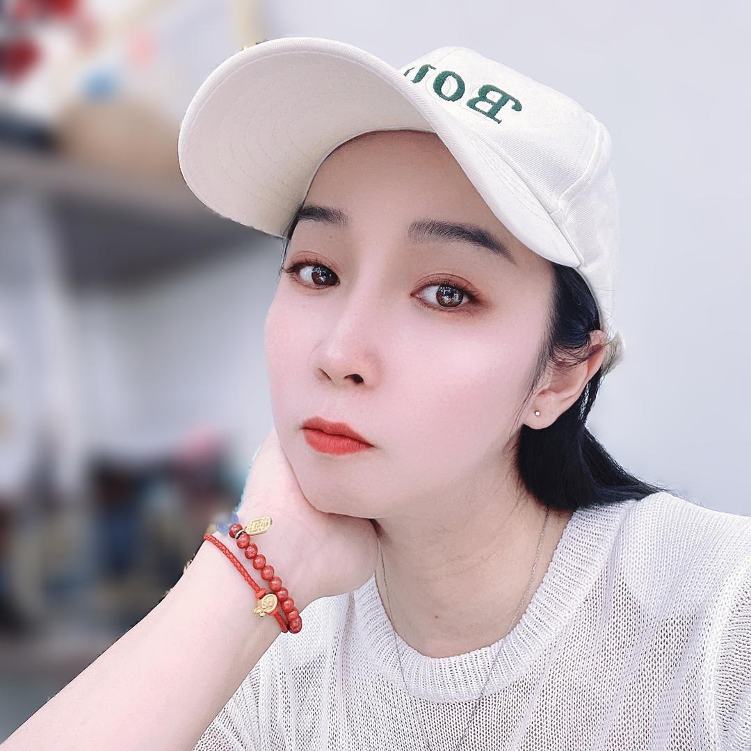 腾冲韩序女装小秋秋