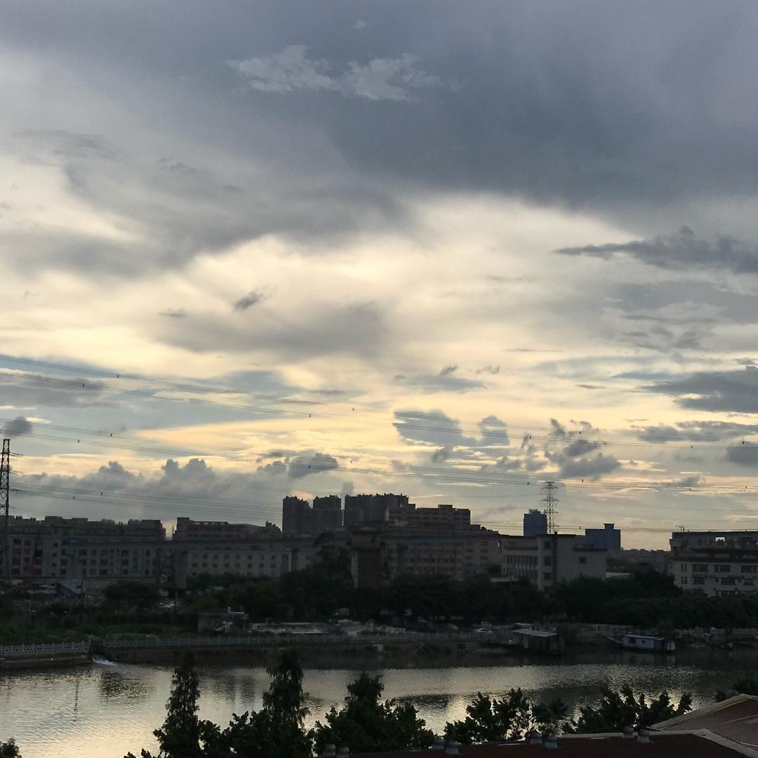 喜欢访问丑的