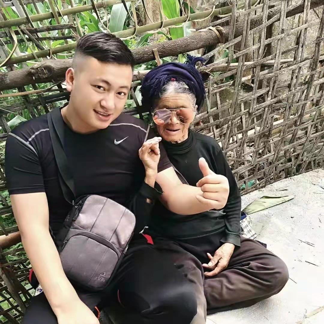 村长 大凉山志愿者