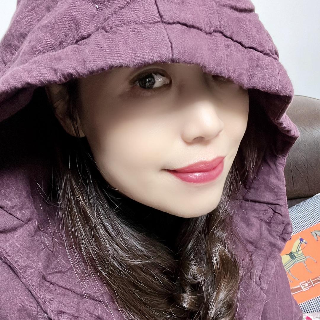 宁枚子（电吹管练习中）