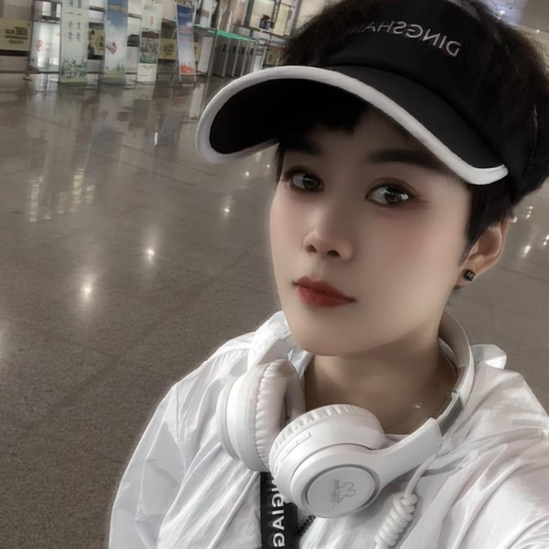 A🐝衣步到位女裝💃🏻