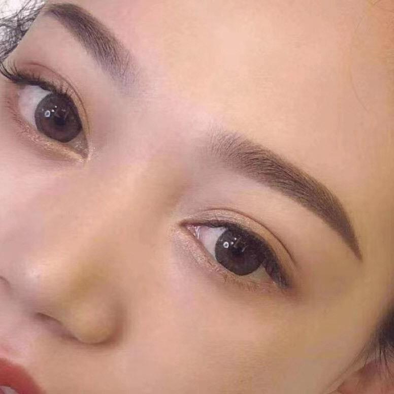 黄江玲玲美甲