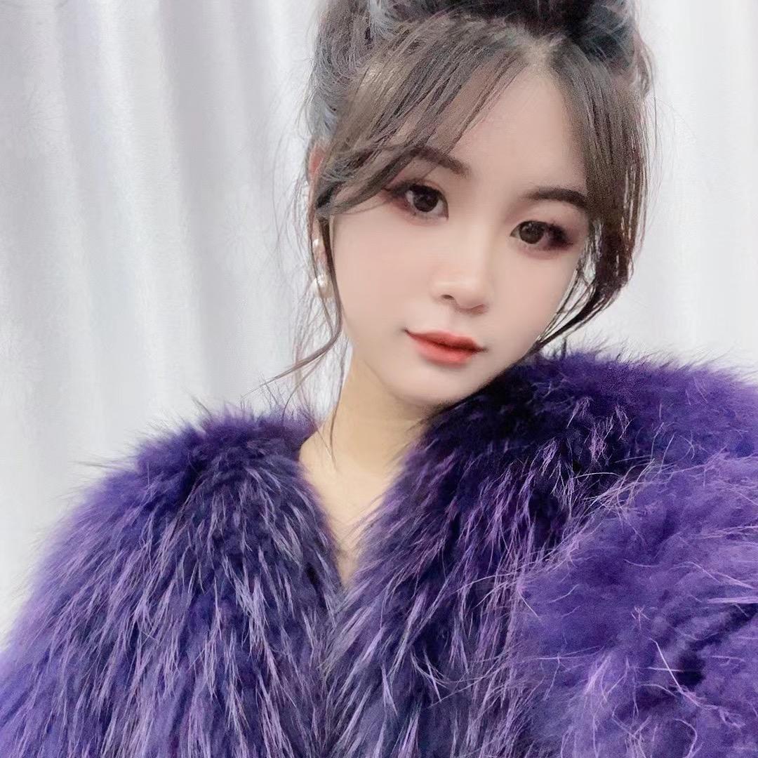 王宁皮草服装
