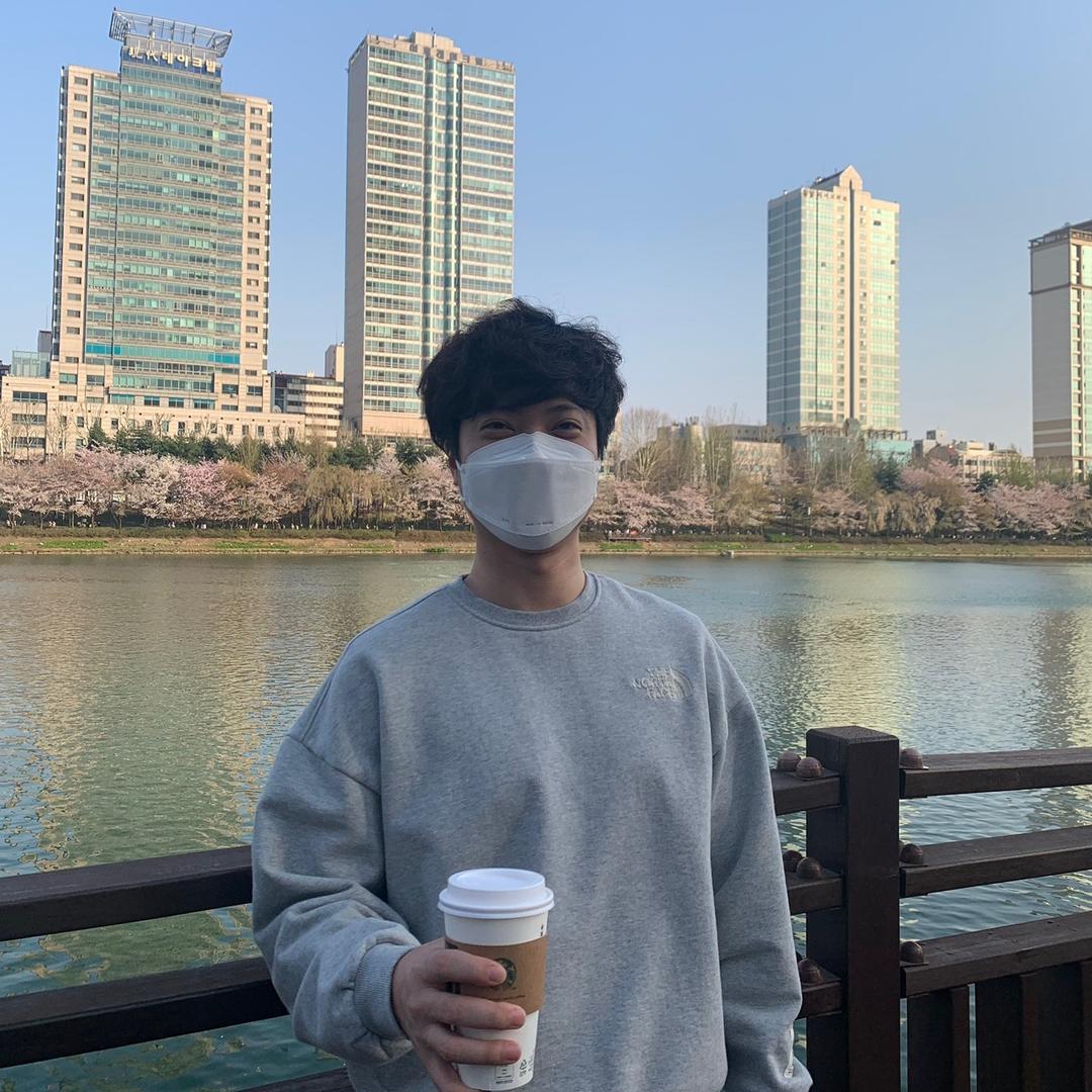贤杰🇨🇳🇰🇷