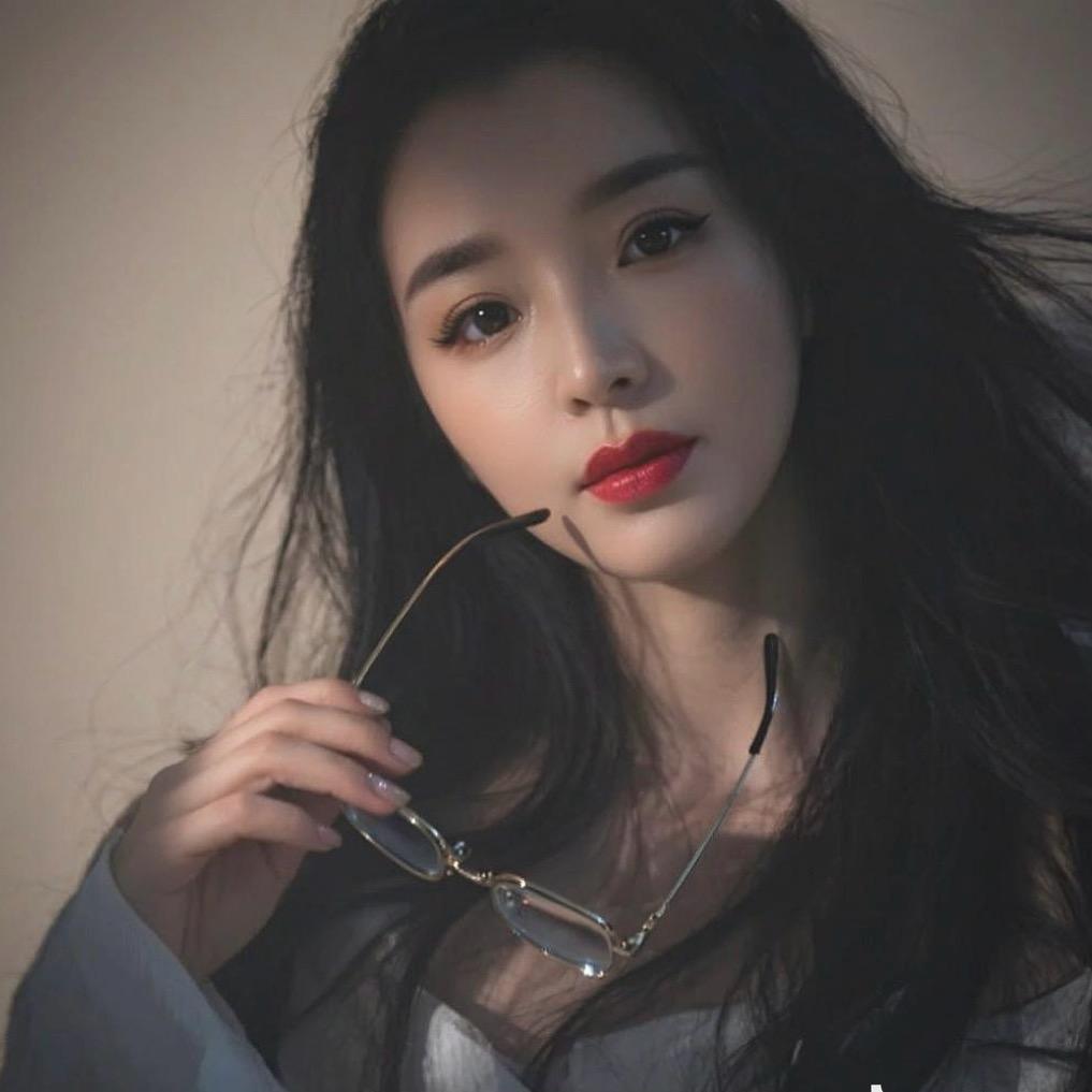 是娜娜吖🧚‍♀️