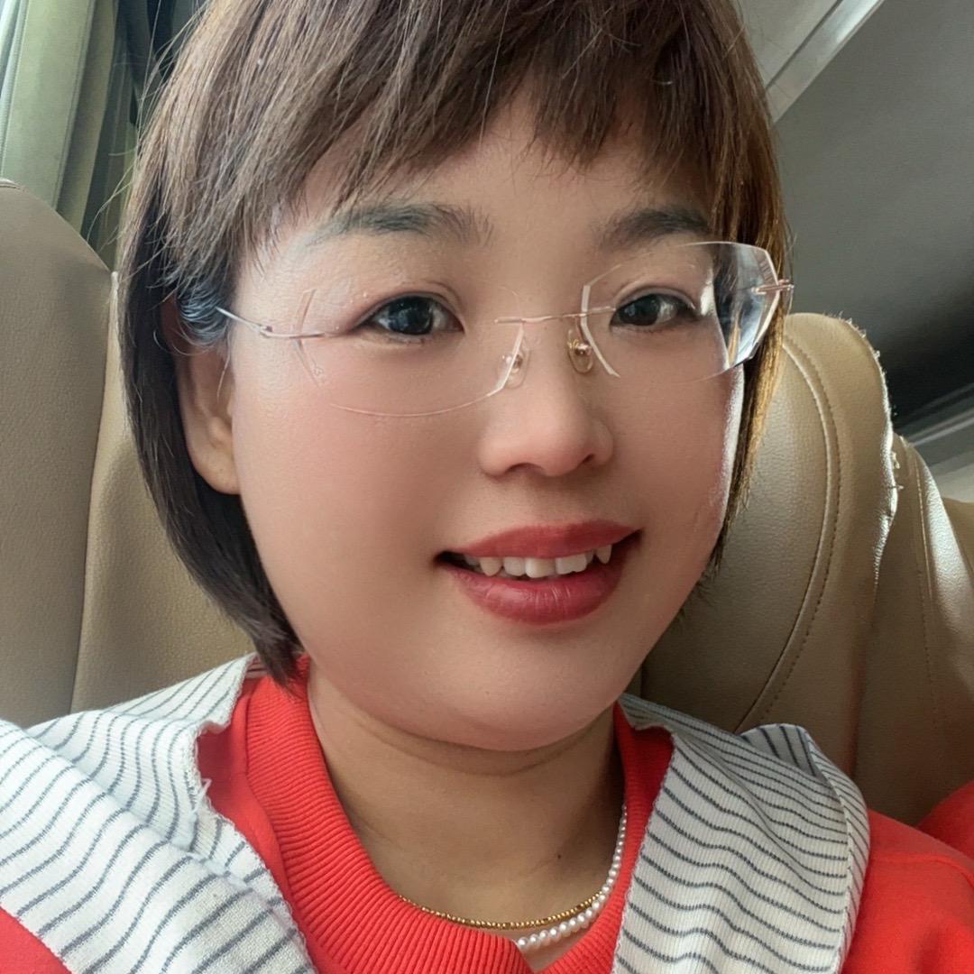 四季风家林淼童装