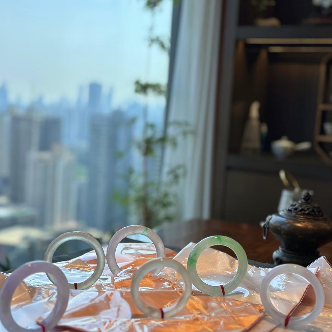 娜娜手镯店