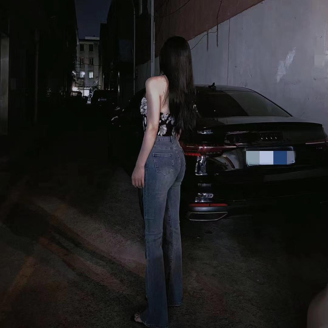 ✌🏻向菲菲