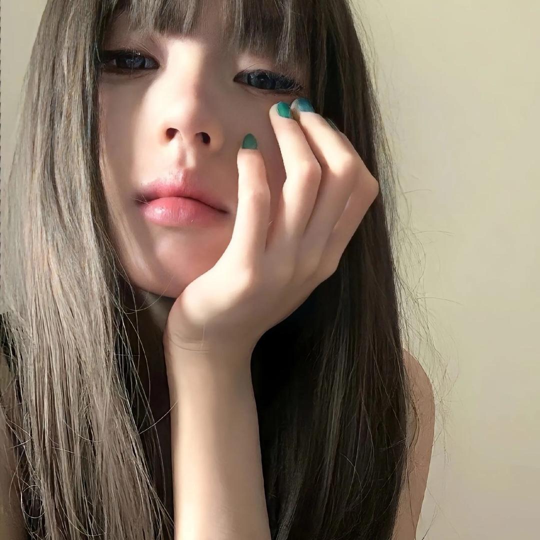 小怡mm.