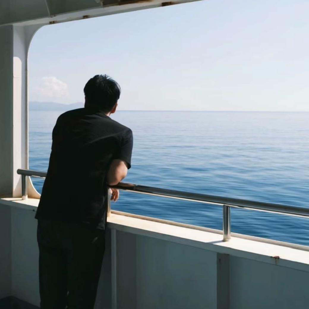 小张不张嘴