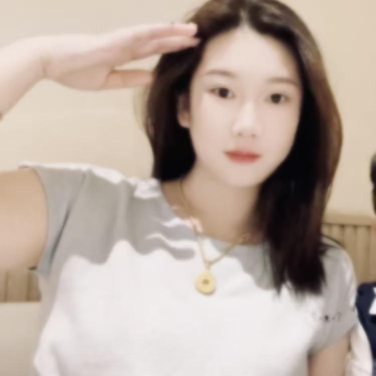 @睿哥&肉妹👼🏻