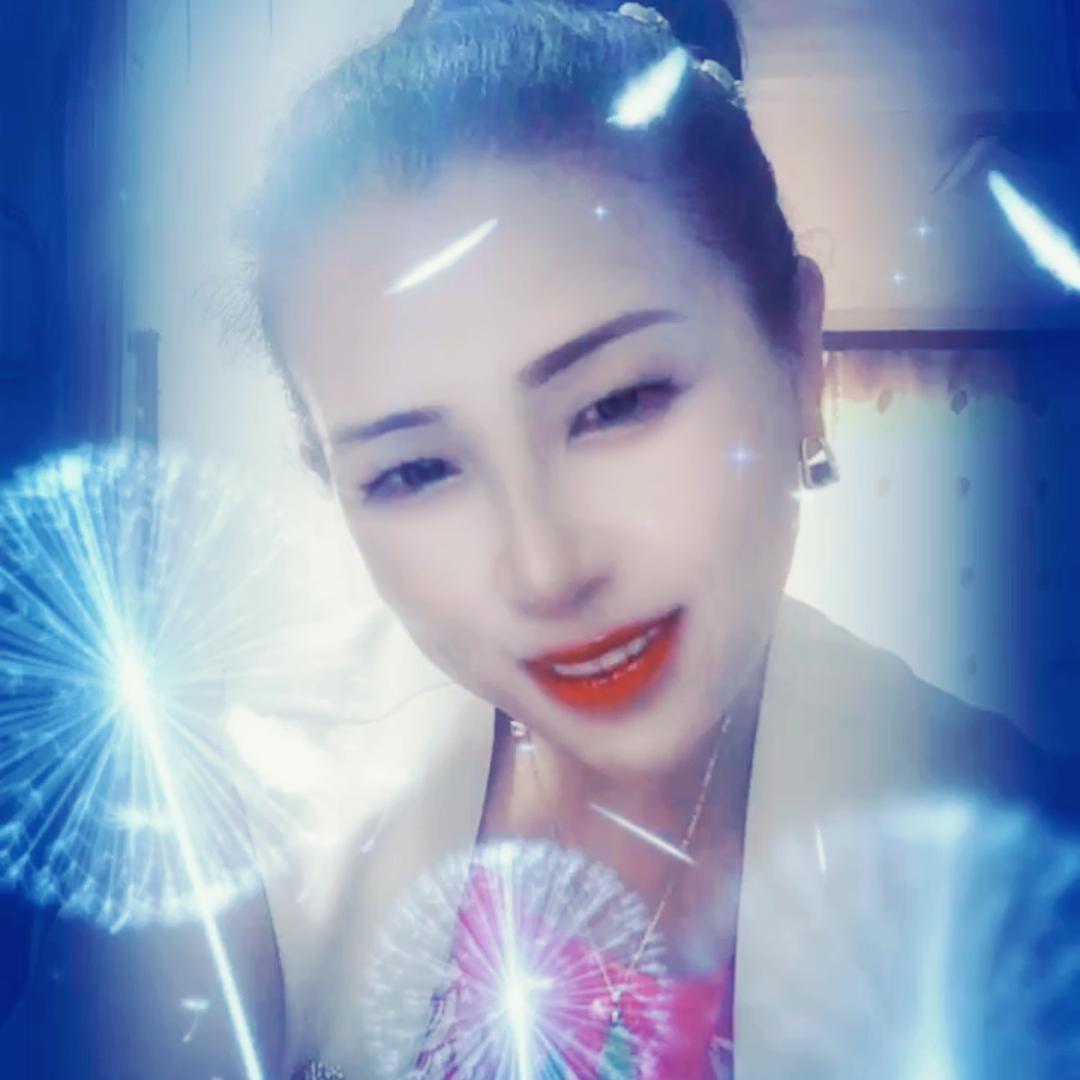 杨萍