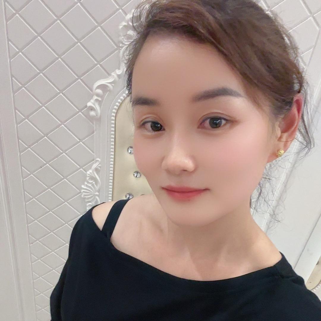 😘芳芳