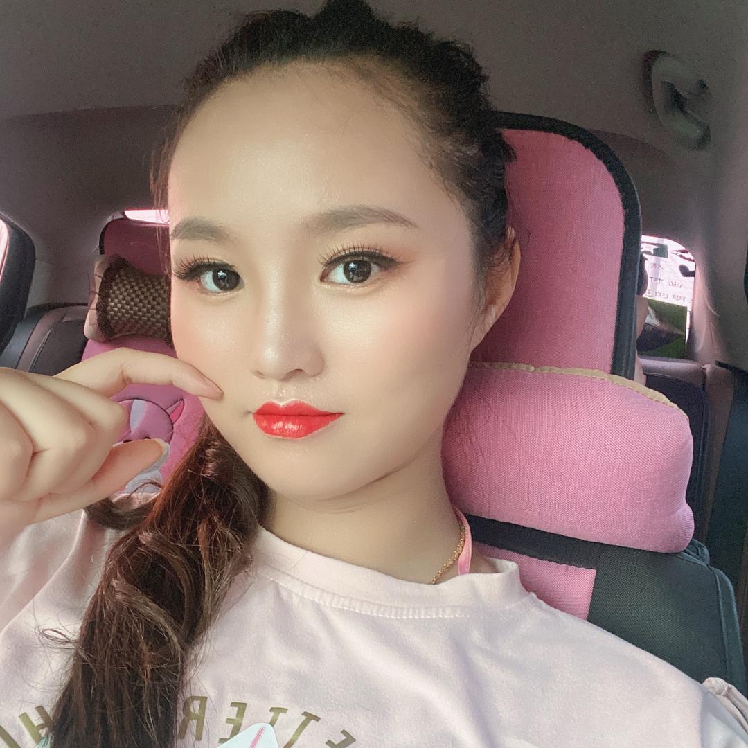 艳红吖