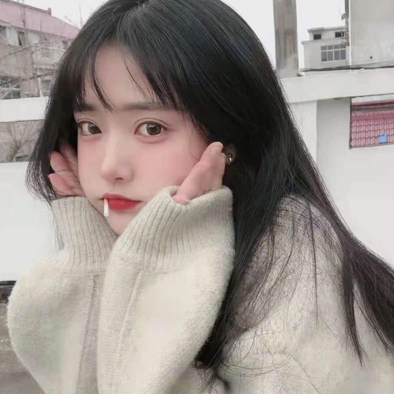 快乐的小女人