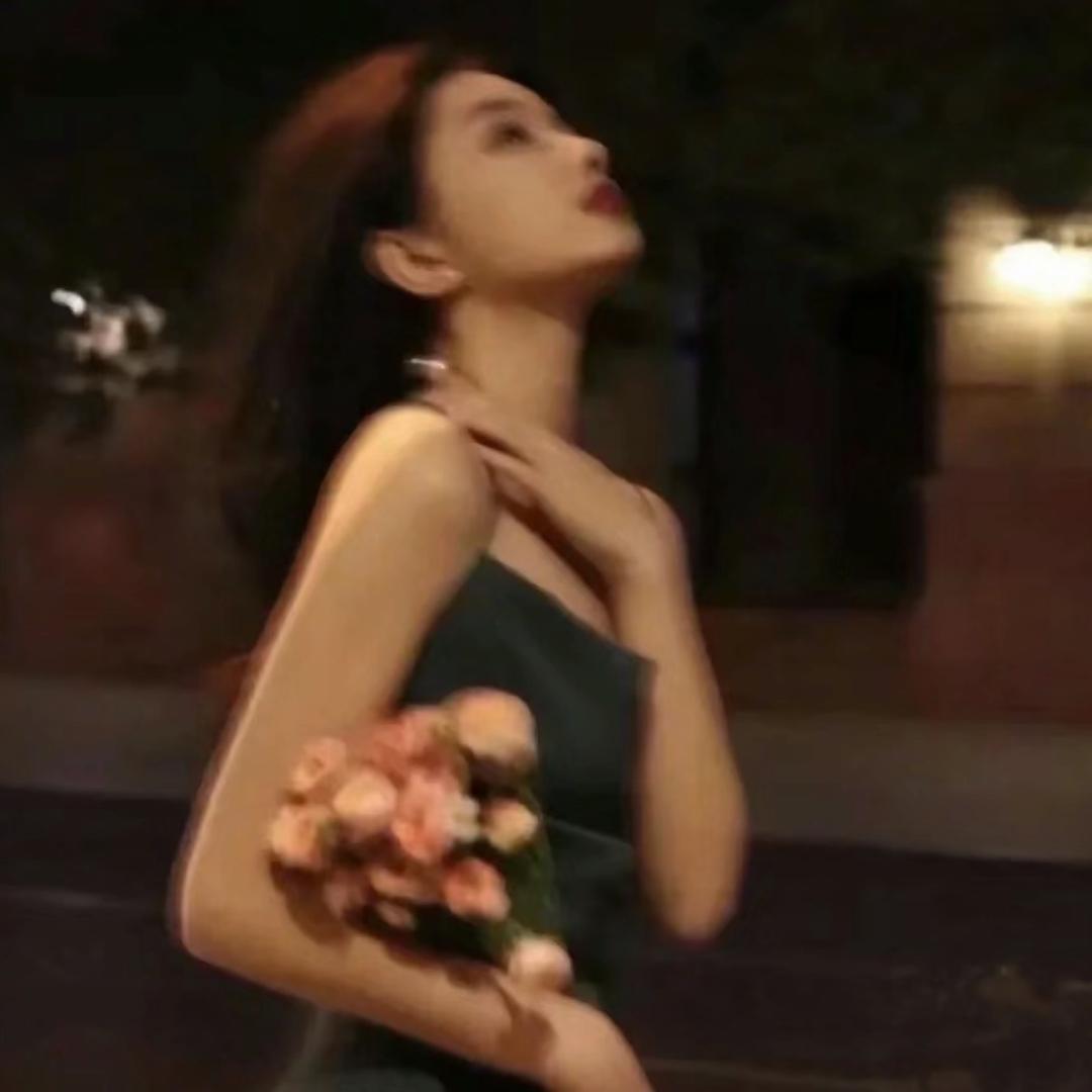 吃个桃桃🍑