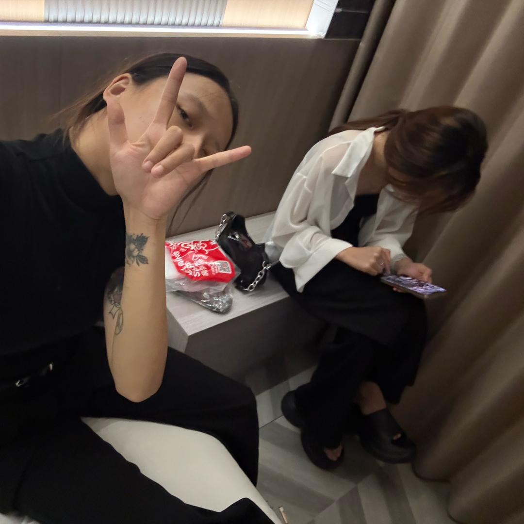 77很困^_^