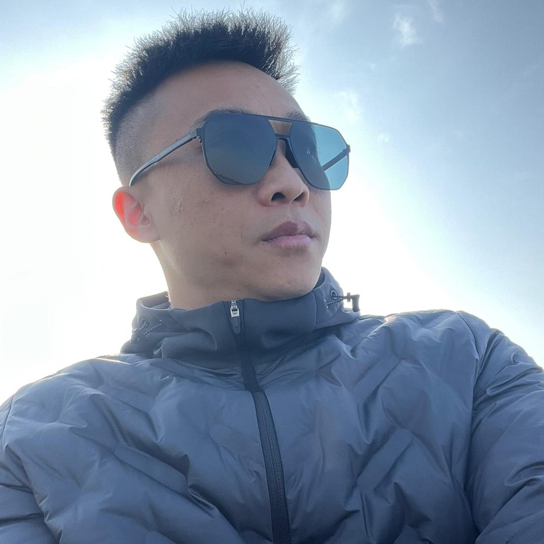 🏊把核心收紧🏊“义哥”