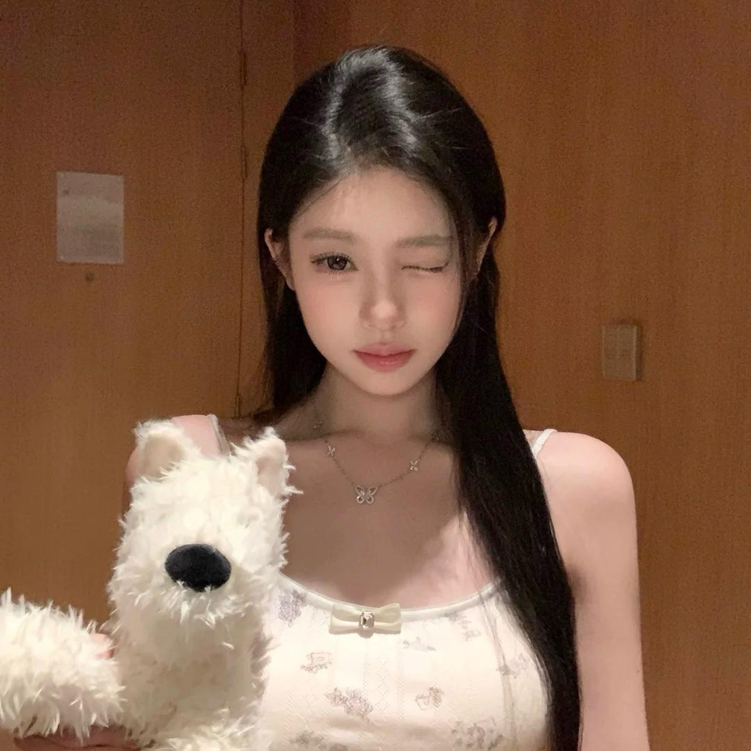 十一女装工作室 ☀️