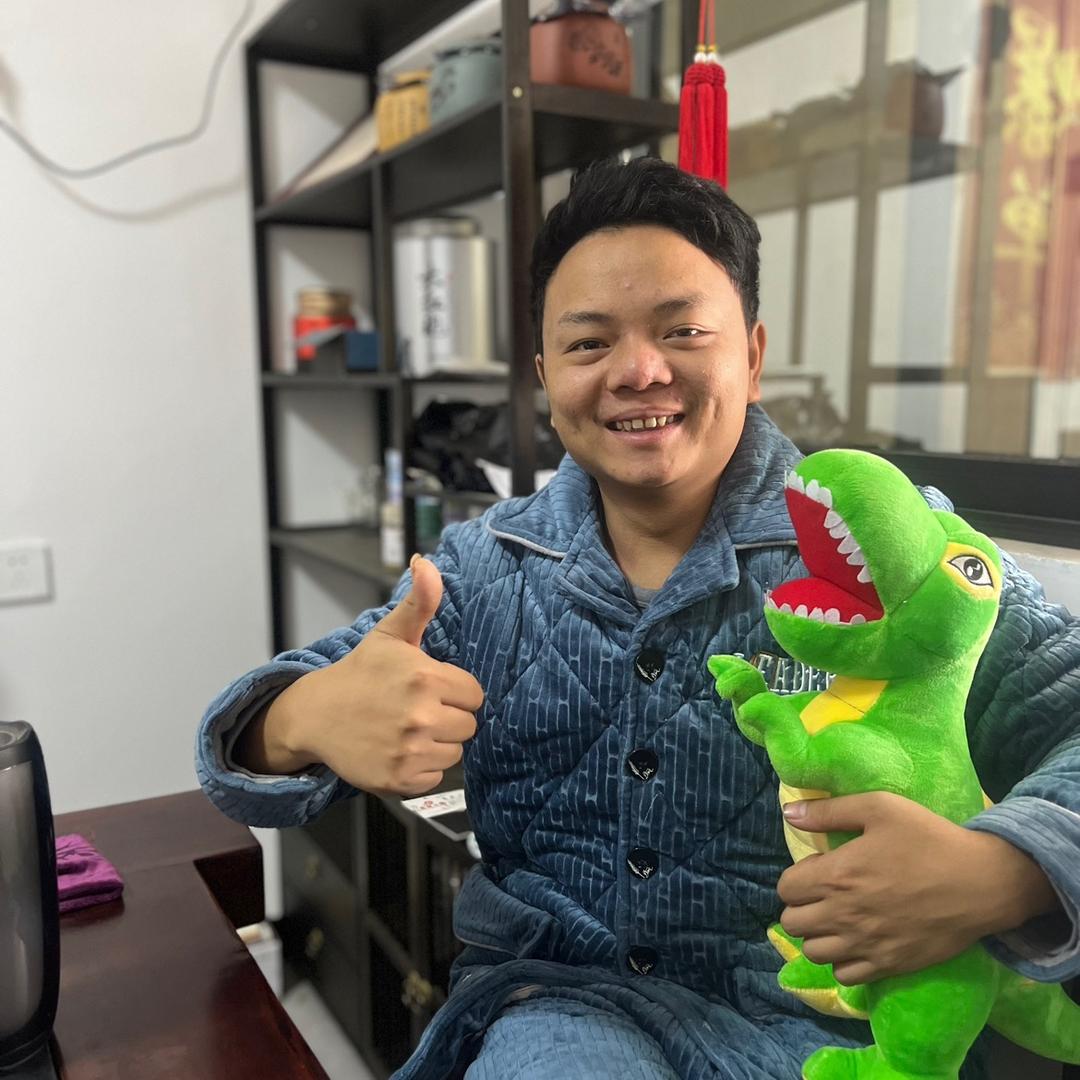 我在邵东做包包，小李