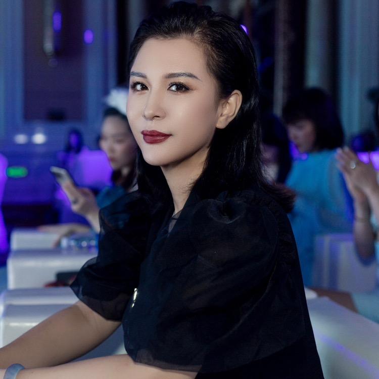 韩瑜宵（宵姐）