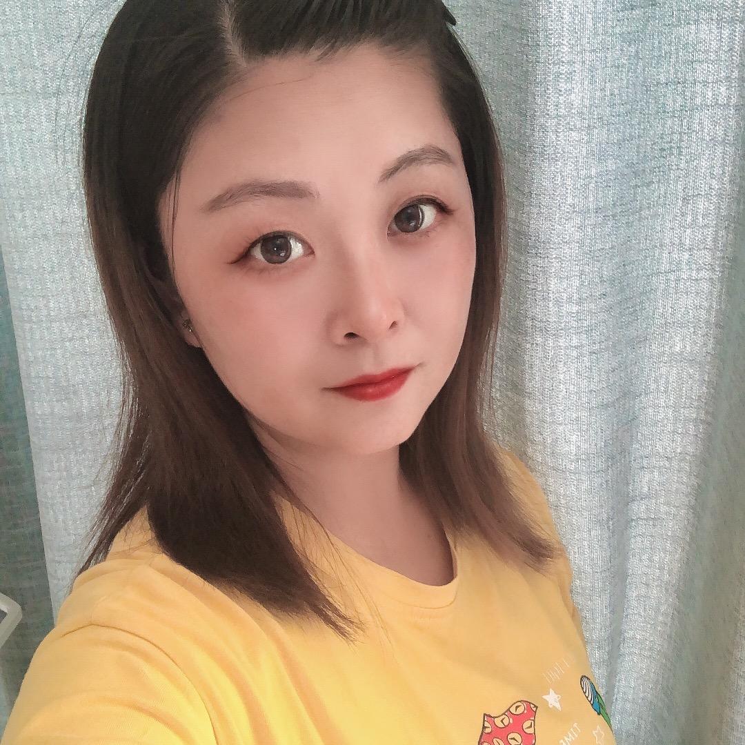 英子