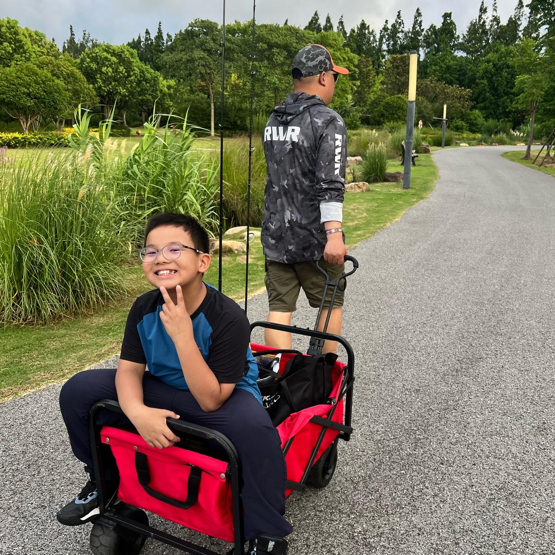 飞鸟路亚–会长