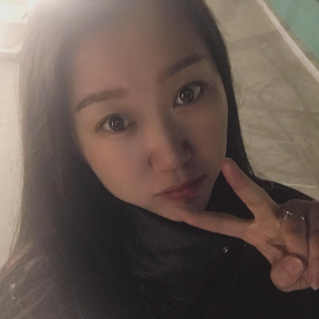 🍬冰糖橙🍬小姐姐