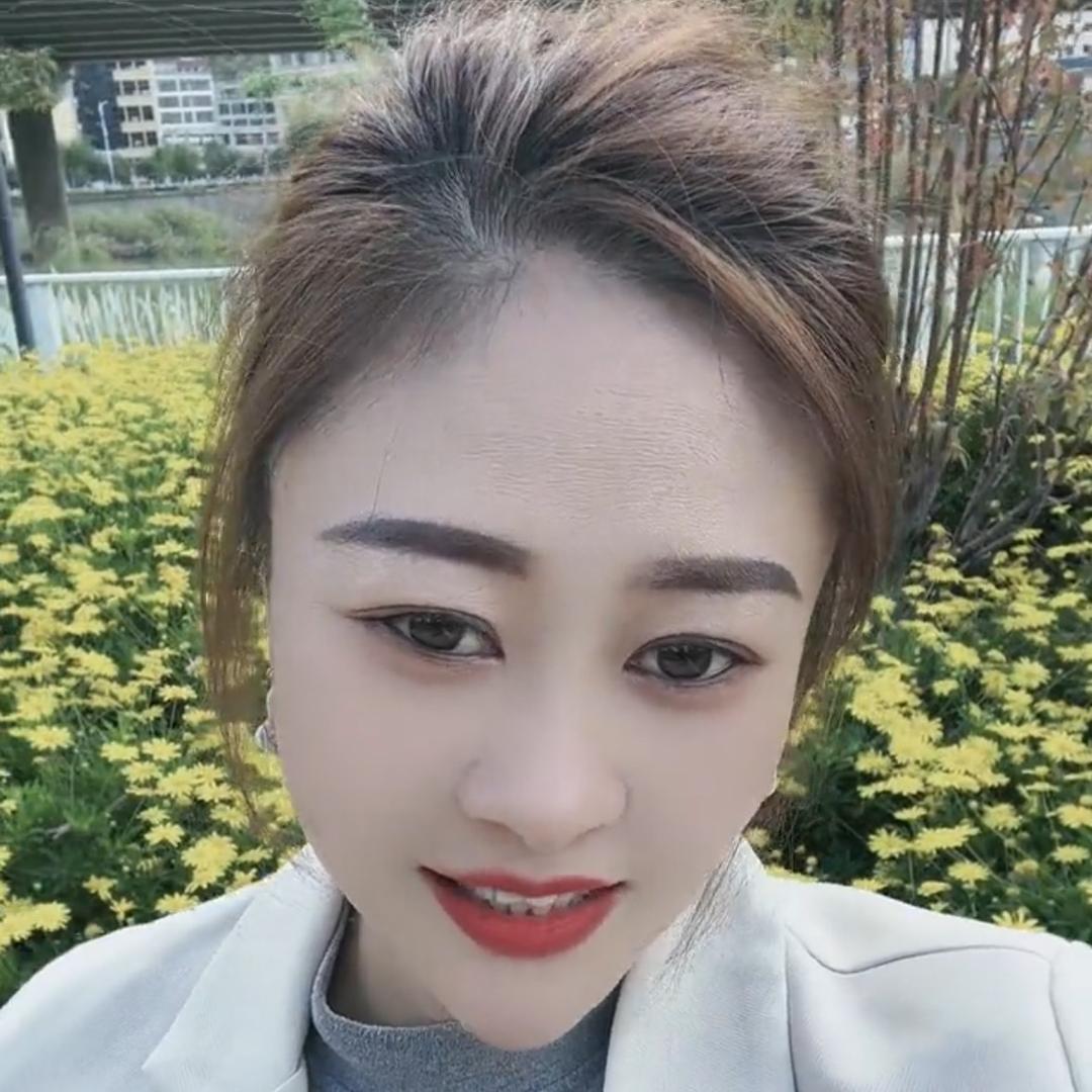 粒粒吖