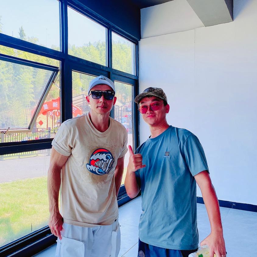 莫干山天际森谷打卡推荐官强强Gary