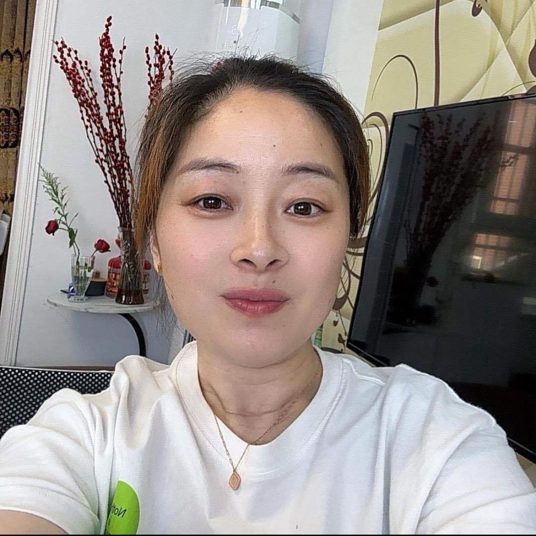 阿珍超爱吃