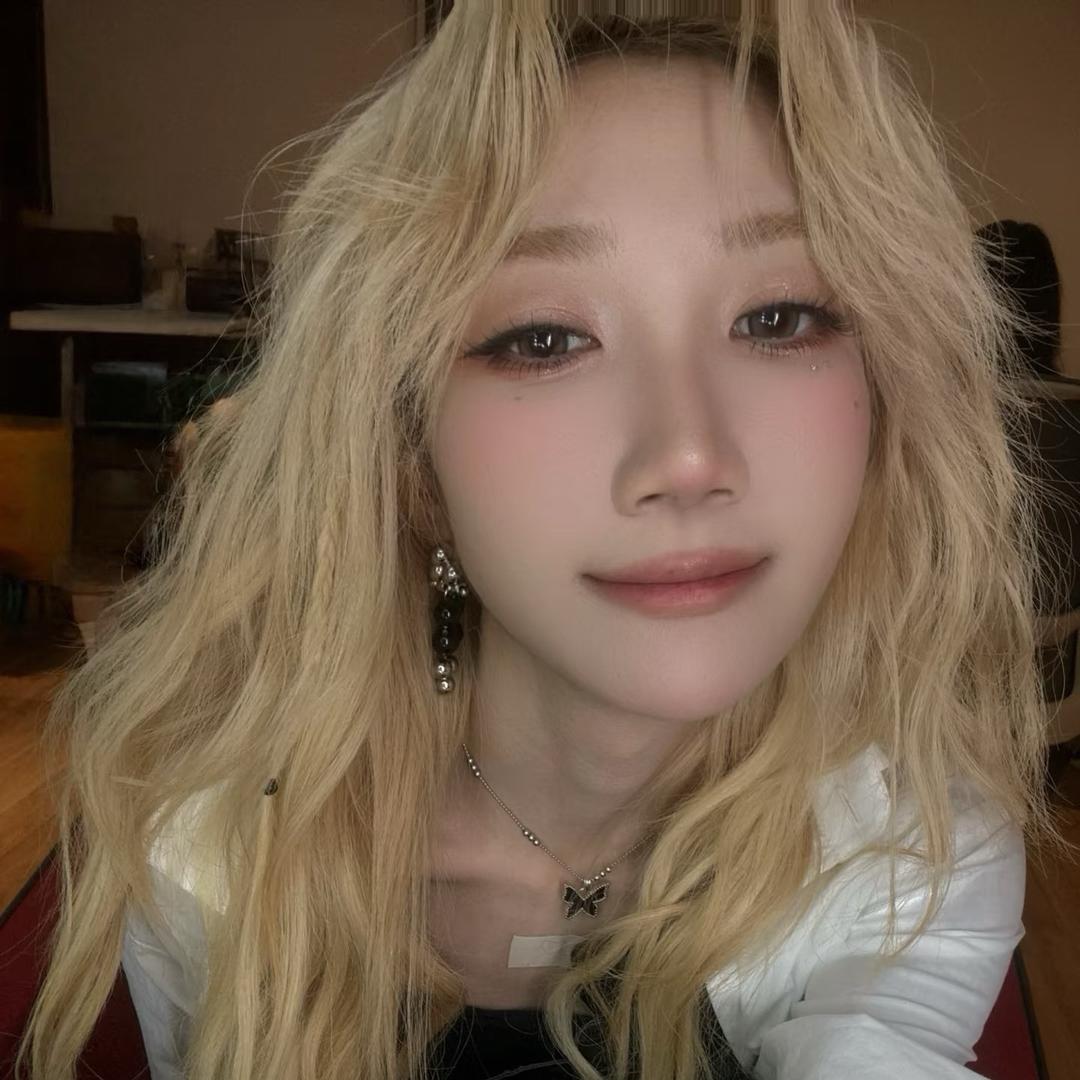 扑棱蛾蛾子