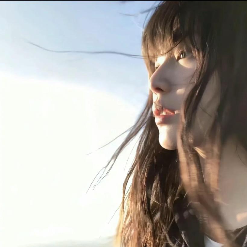 仙女🧚‍♀️不讲李.