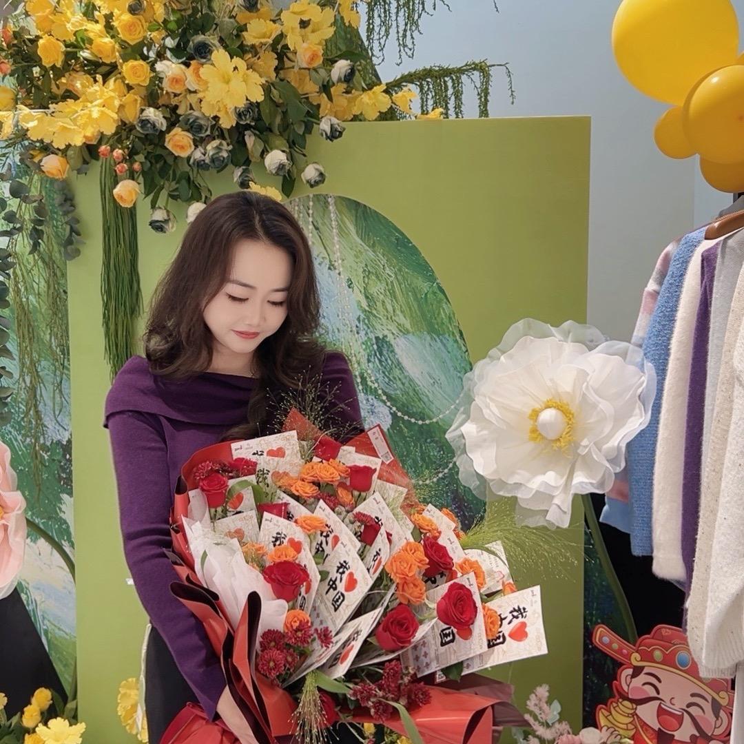 👗俏佳人女装🧚‍♀️