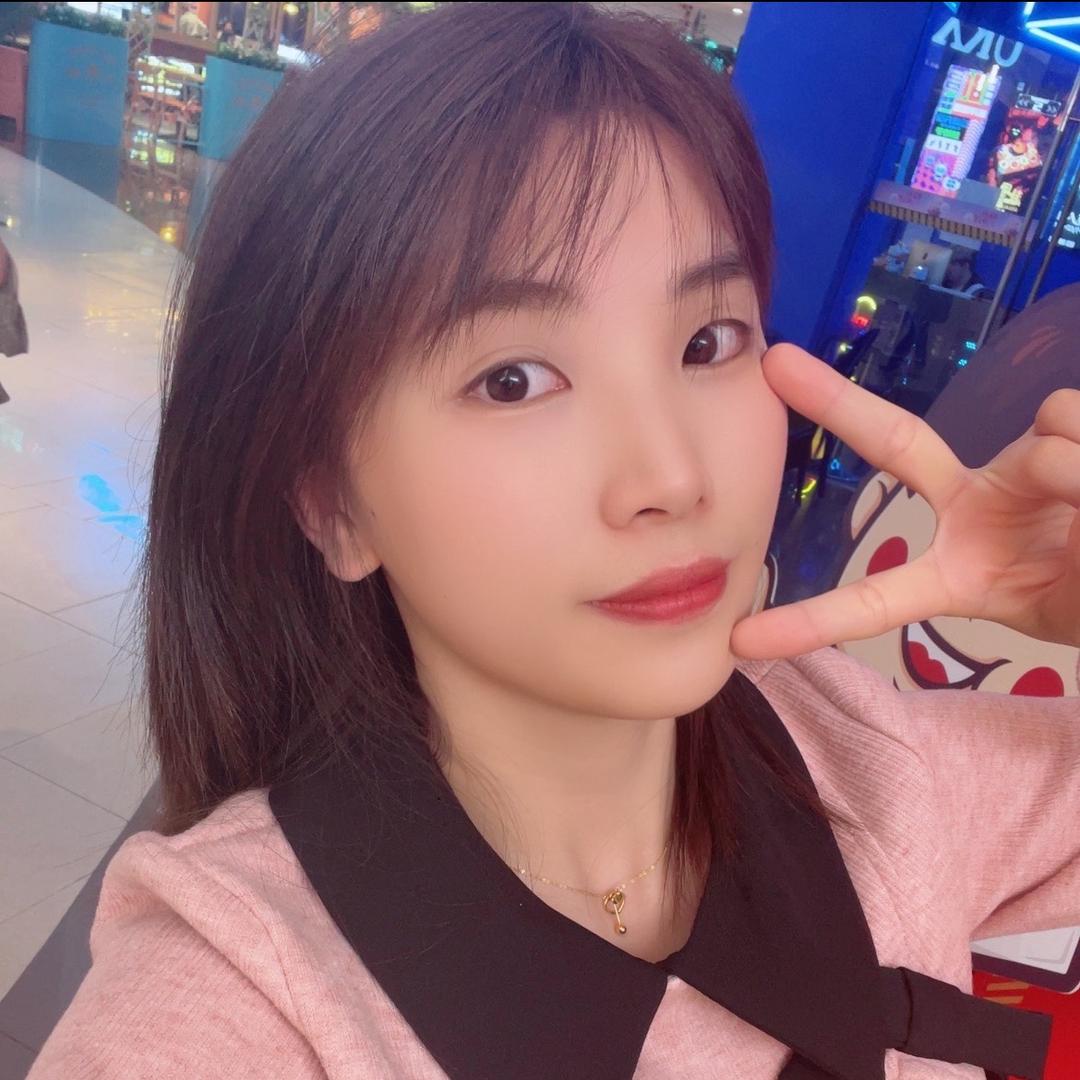 🍊冠君(下午18:00首播)